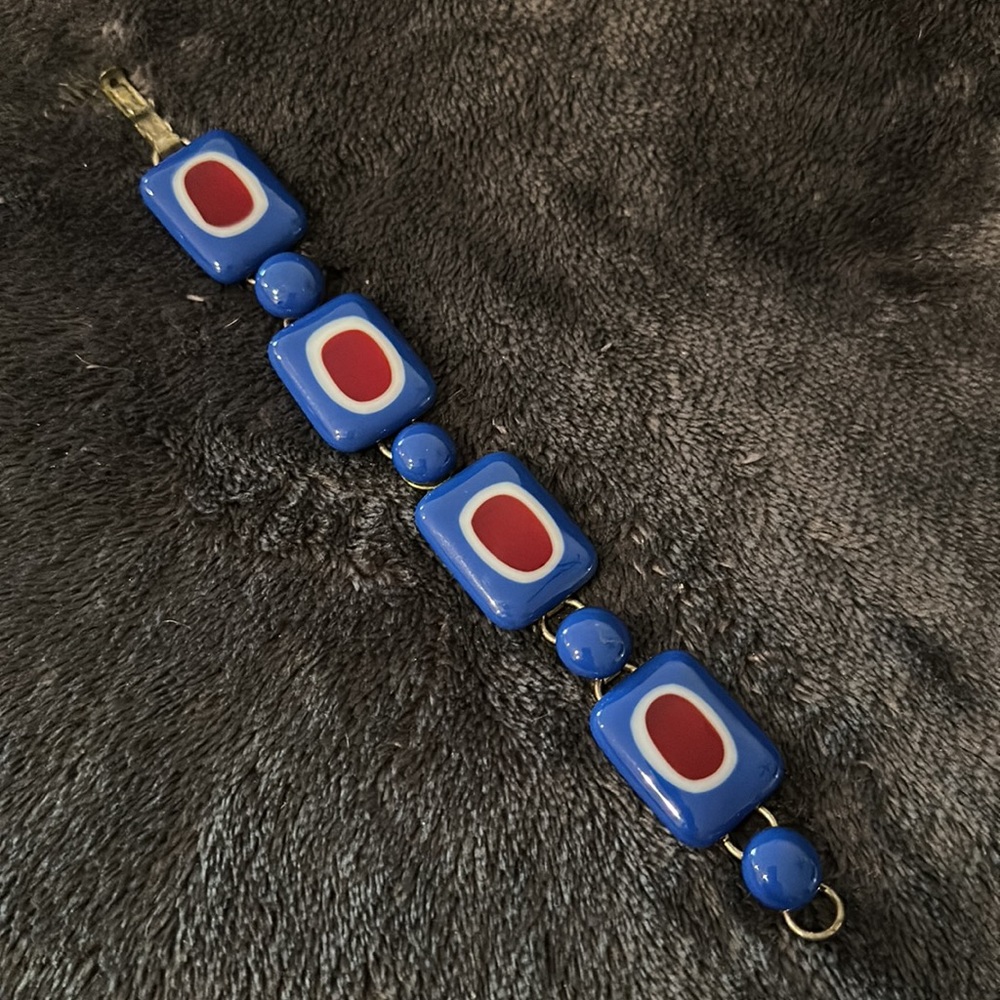 Blue, white and red glass bracelet